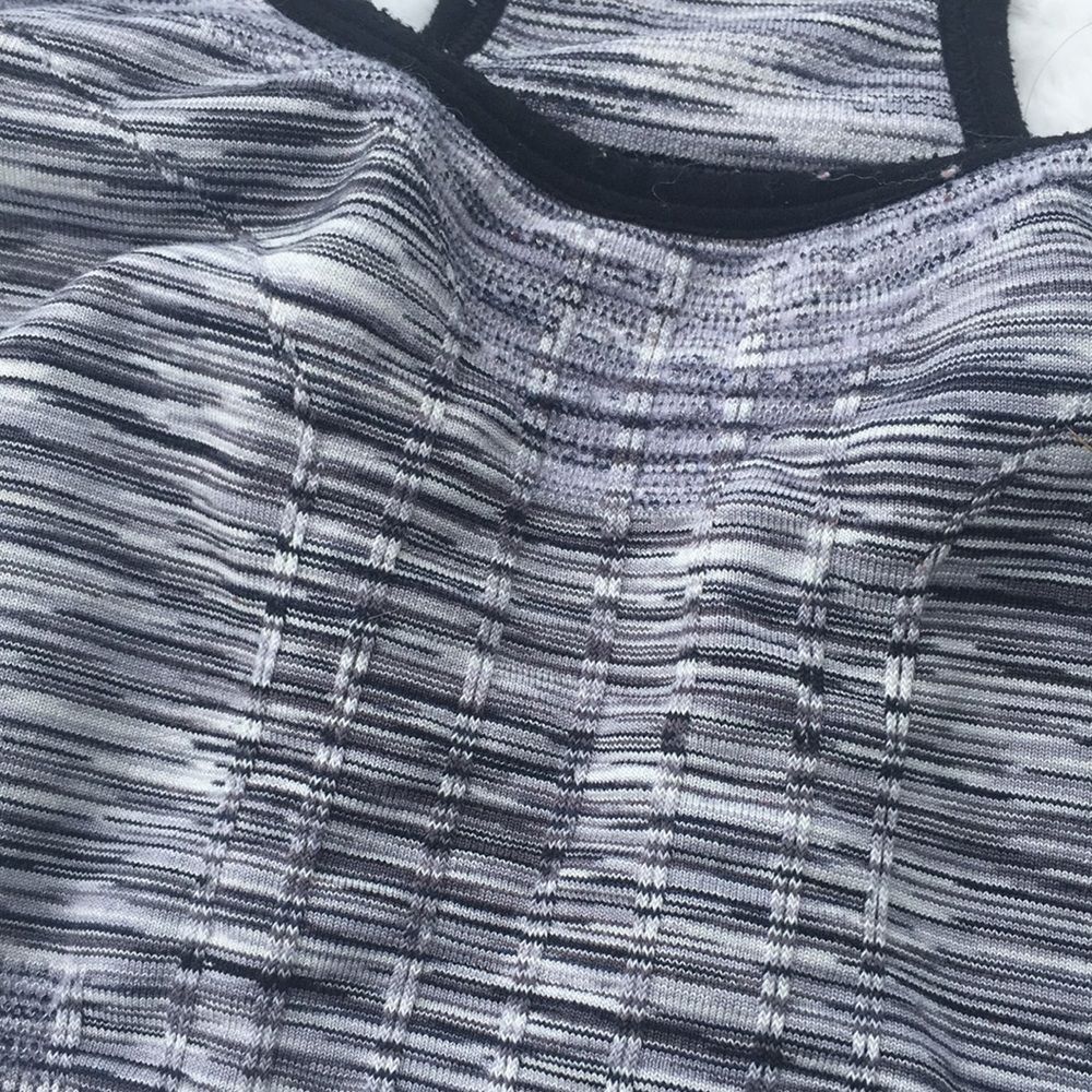 Unlined bralette - Picture 2 of 9